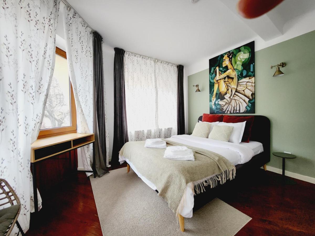 The-Point Lovely Studio In Center Of Bukarest Eksteriør billede